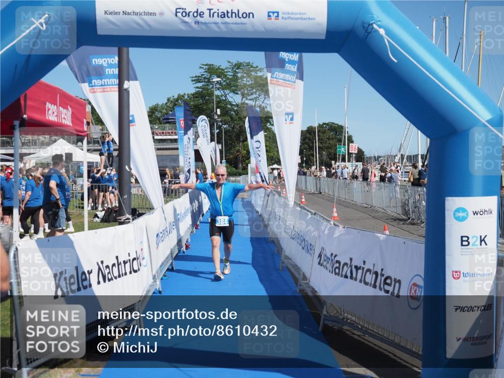 17.08.2025 - KN Förde Triathlon 2025 MichiJ http://msf.ph/oto/8610432 17.08.2025 12:45:37 Laufen 384 meine-sportfotos.de