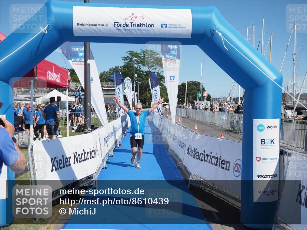 17.08.2025 - KN Förde Triathlon 2025 MichiJ http://msf.ph/oto/8610439 17.08.2025 12:45:38 Laufen 384 meine-sportfotos.de