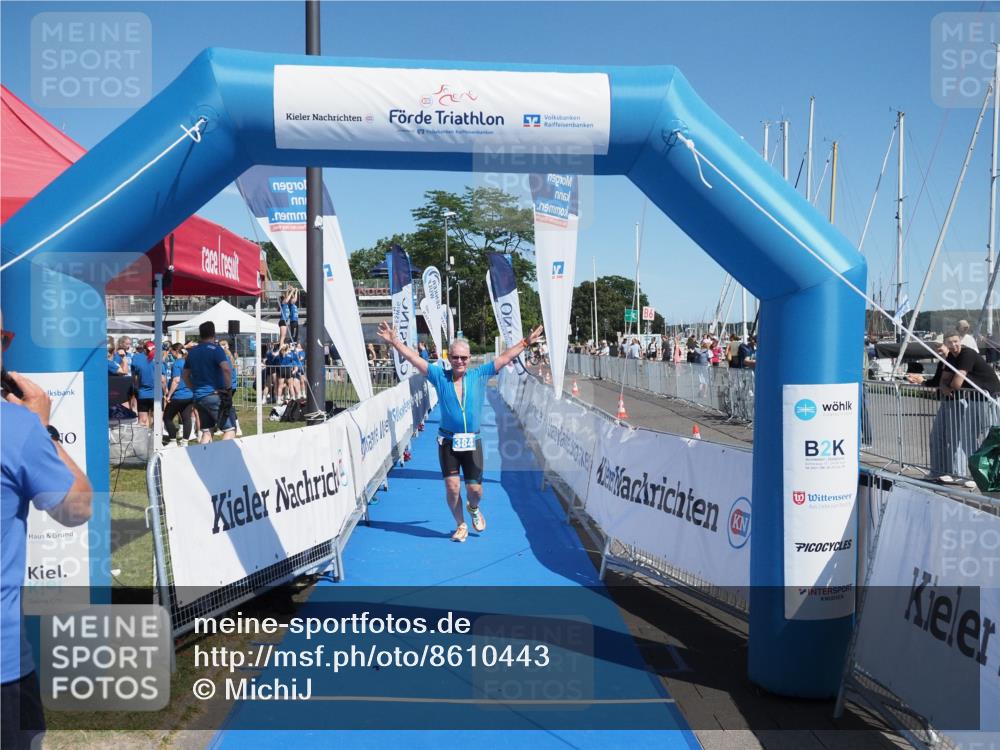 17.08.2025 - KN Förde Triathlon 2025 MichiJ http://msf.ph/oto/8610443 17.08.2025 12:45:38 Laufen 384 meine-sportfotos.de