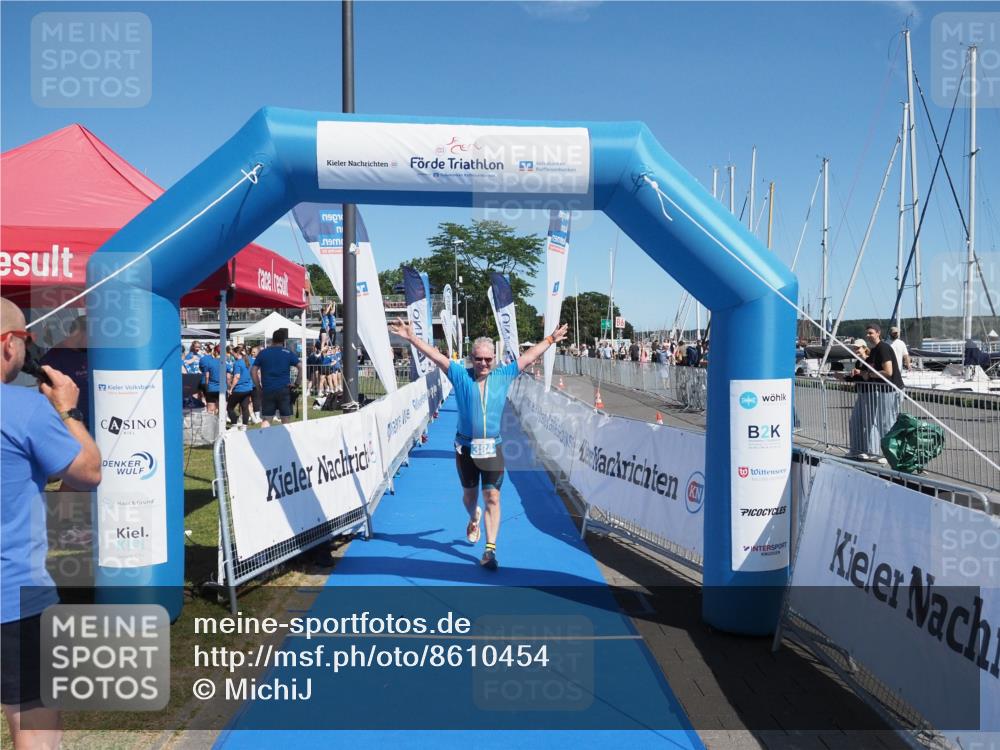 17.08.2025 - KN Förde Triathlon 2025 MichiJ http://msf.ph/oto/8610454 17.08.2025 12:45:39 Laufen 384 meine-sportfotos.de