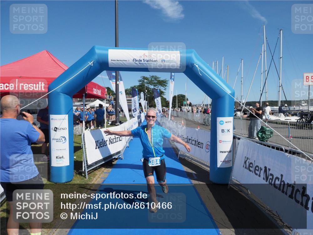 17.08.2025 - KN Förde Triathlon 2025 MichiJ http://msf.ph/oto/8610466 17.08.2025 12:45:40 Laufen 384 meine-sportfotos.de