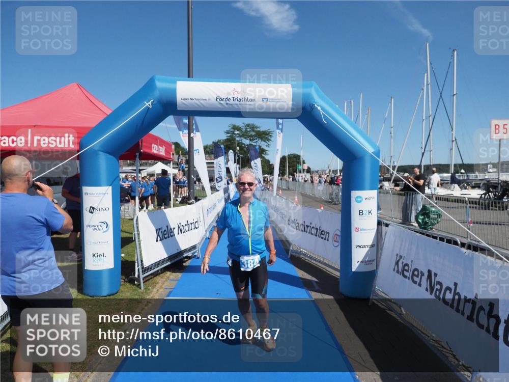 17.08.2025 - KN Förde Triathlon 2025 MichiJ http://msf.ph/oto/8610467 17.08.2025 12:45:40 Laufen 384 meine-sportfotos.de