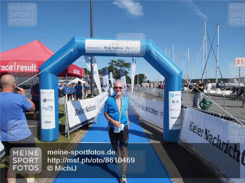 17.08.2025 - KN Förde Triathlon 2025 MichiJ http://msf.ph/oto/8610469 17.08.2025 12:45:40 Laufen 384 meine-sportfotos.de