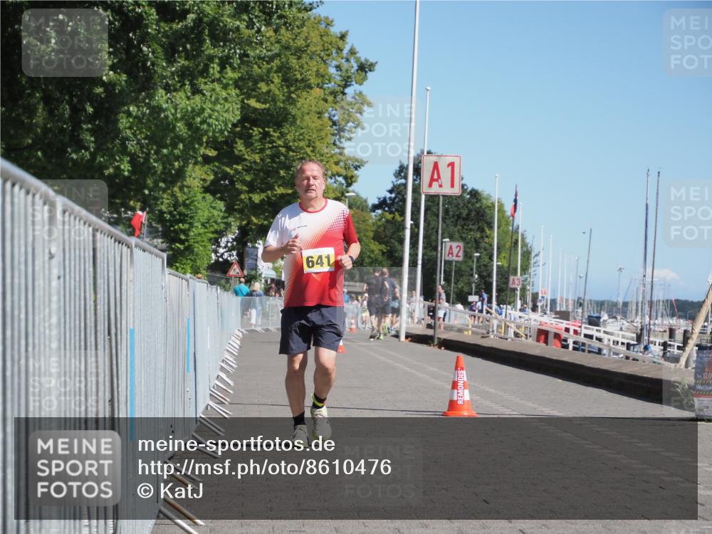 17.08.2025 - KN Förde Triathlon 2025 KatJ http://msf.ph/oto/8610476 17.08.2025 12:06:08 Laufen 641 meine-sportfotos.de