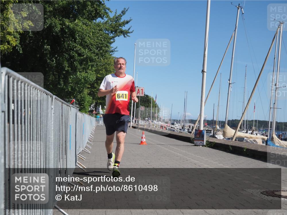 17.08.2025 - KN Förde Triathlon 2025 KatJ http://msf.ph/oto/8610498 17.08.2025 12:06:10 Laufen 641 meine-sportfotos.de