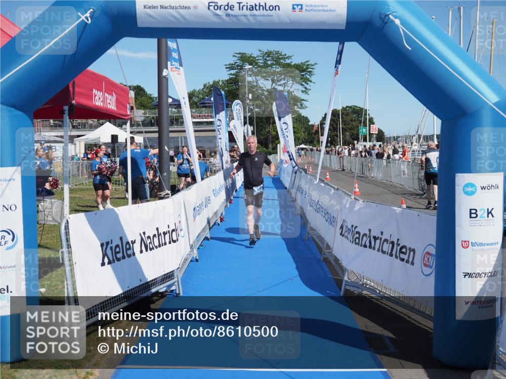 17.08.2025 - KN Förde Triathlon 2025 MichiJ http://msf.ph/oto/8610500 17.08.2025 12:46:47 Laufen 344 meine-sportfotos.de