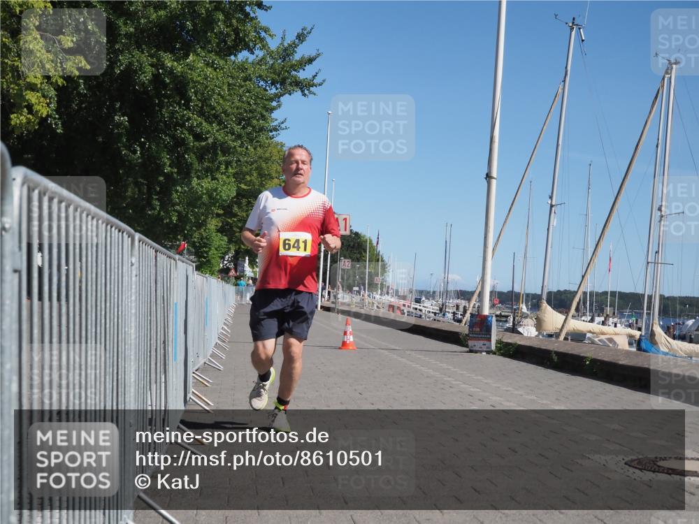 17.08.2025 - KN Förde Triathlon 2025 KatJ http://msf.ph/oto/8610501 17.08.2025 12:06:10 Laufen 641 meine-sportfotos.de