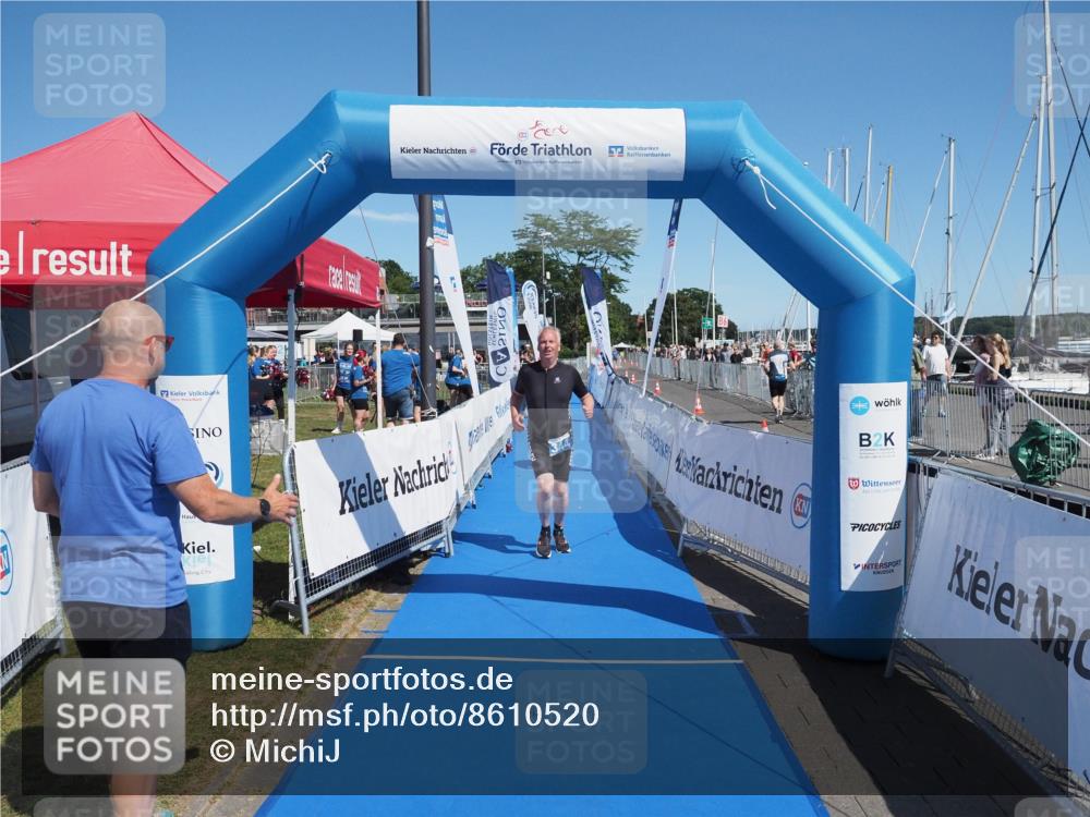 17.08.2025 - KN Förde Triathlon 2025 MichiJ http://msf.ph/oto/8610520 17.08.2025 12:46:48 Laufen 344 meine-sportfotos.de