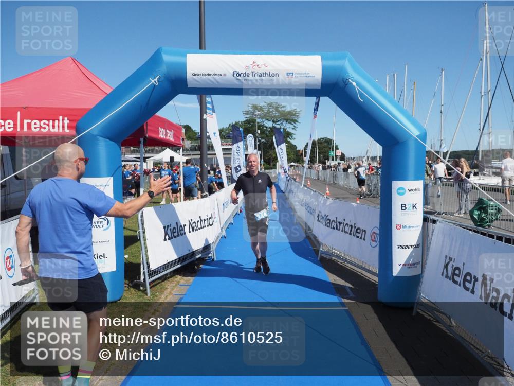 17.08.2025 - KN Förde Triathlon 2025 MichiJ http://msf.ph/oto/8610525 17.08.2025 12:46:48 Laufen 344 meine-sportfotos.de