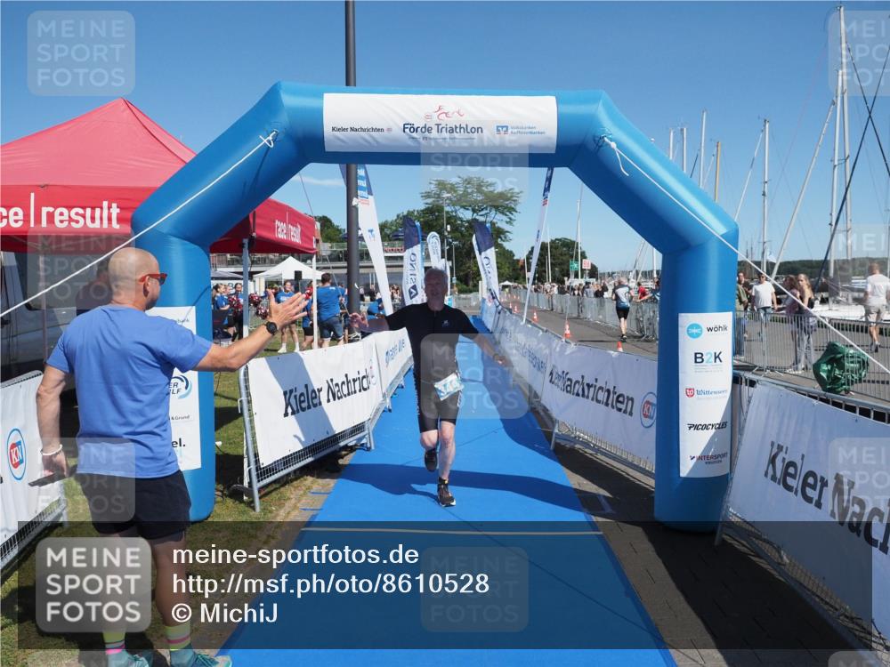 17.08.2025 - KN Förde Triathlon 2025 MichiJ http://msf.ph/oto/8610528 17.08.2025 12:46:49 Laufen 344 meine-sportfotos.de