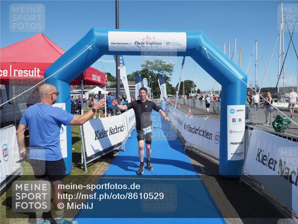 17.08.2025 - KN Förde Triathlon 2025 MichiJ http://msf.ph/oto/8610529 17.08.2025 12:46:49 Laufen 344 meine-sportfotos.de