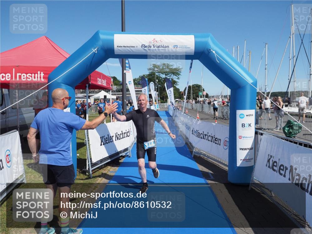 17.08.2025 - KN Förde Triathlon 2025 MichiJ http://msf.ph/oto/8610532 17.08.2025 12:46:49 Laufen 344 meine-sportfotos.de