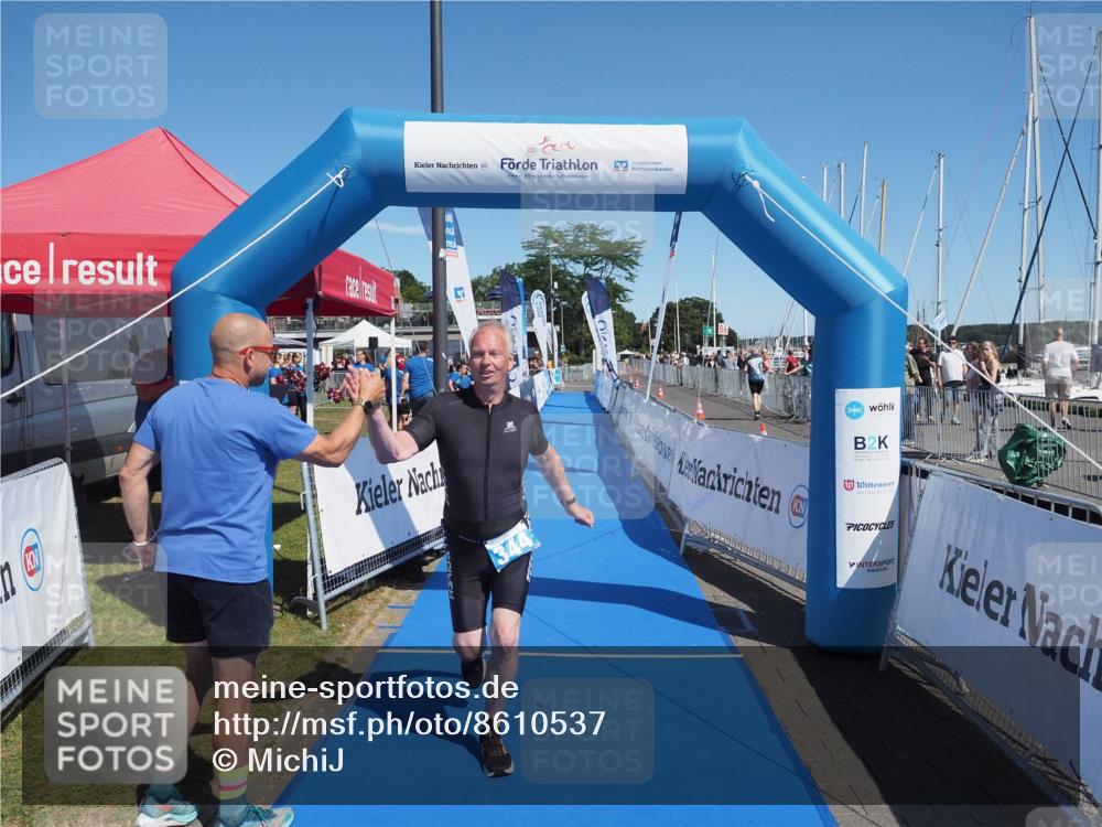 17.08.2025 - KN Förde Triathlon 2025 MichiJ http://msf.ph/oto/8610537 17.08.2025 12:46:49 Laufen 344 meine-sportfotos.de