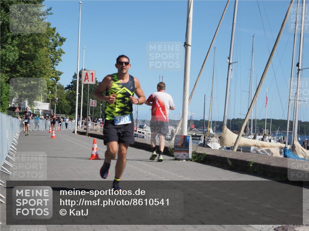 17.08.2025 - KN Förde Triathlon 2025 KatJ http://msf.ph/oto/8610541 17.08.2025 12:06:20 Laufen 380 meine-sportfotos.de