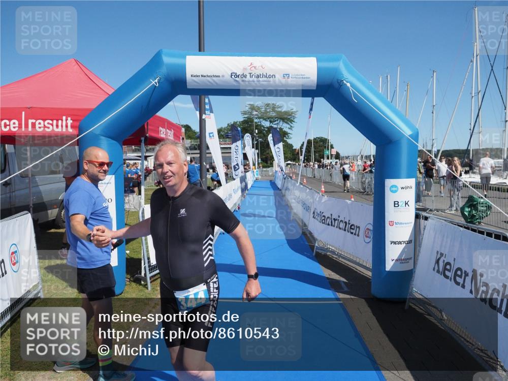 17.08.2025 - KN Förde Triathlon 2025 MichiJ http://msf.ph/oto/8610543 17.08.2025 12:46:50 Laufen 344 meine-sportfotos.de