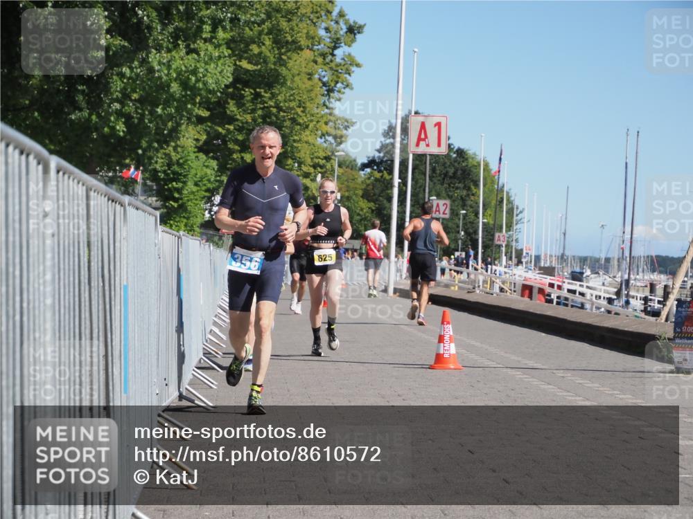 17.08.2025 - KN Förde Triathlon 2025 KatJ http://msf.ph/oto/8610572 17.08.2025 12:06:33 Laufen 356, 625, 630 meine-sportfotos.de