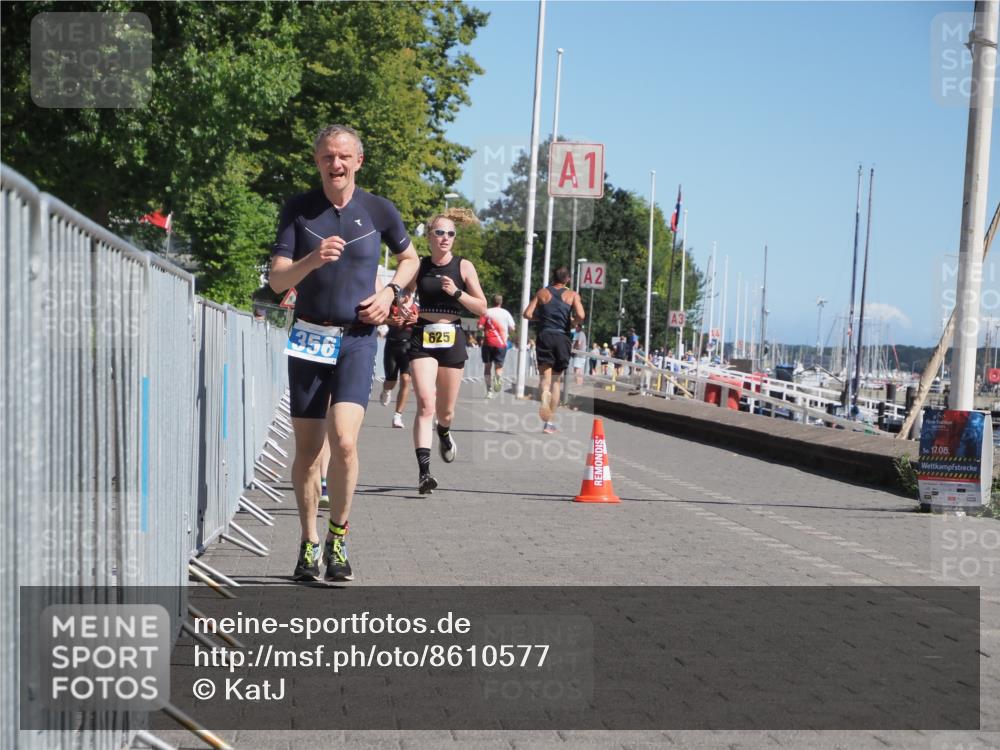 17.08.2025 - KN Förde Triathlon 2025 KatJ http://msf.ph/oto/8610577 17.08.2025 12:06:34 Laufen 356, 358, 625, 630 meine-sportfotos.de