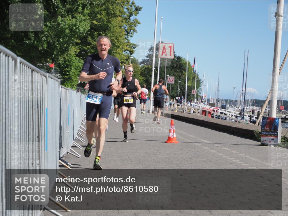 17.08.2025 - KN Förde Triathlon 2025 KatJ http://msf.ph/oto/8610580 17.08.2025 12:06:34 Laufen 356, 358, 625, 630 meine-sportfotos.de