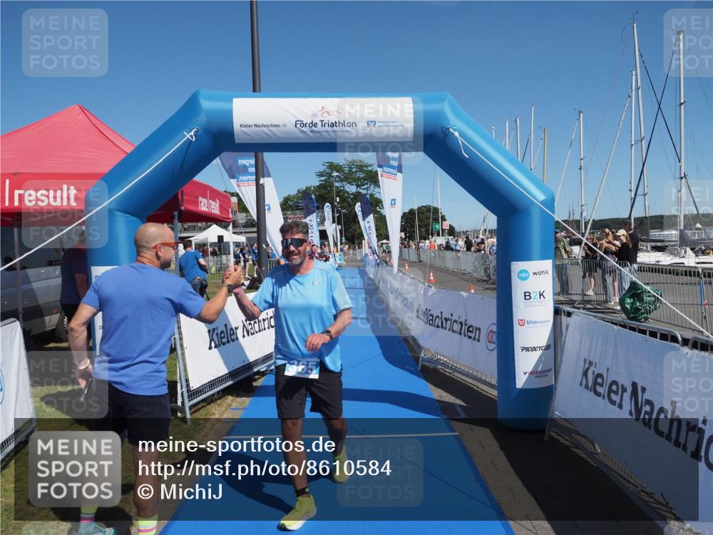 17.08.2025 - KN Förde Triathlon 2025 MichiJ http://msf.ph/oto/8610584 17.08.2025 12:47:55 Laufen 365 meine-sportfotos.de