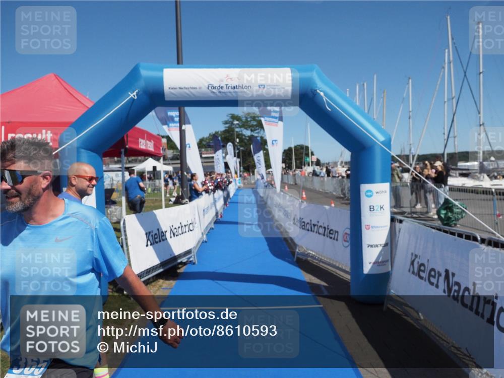17.08.2025 - KN Förde Triathlon 2025 MichiJ http://msf.ph/oto/8610593 17.08.2025 12:47:56 Laufen 365 meine-sportfotos.de
