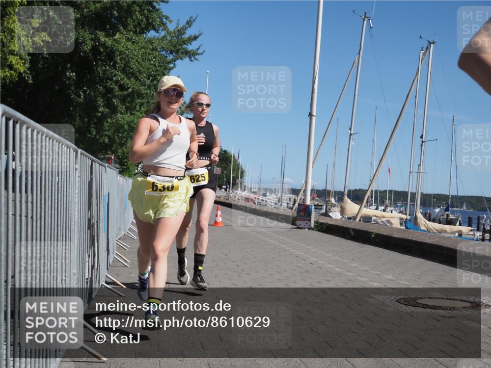 17.08.2025 - KN Förde Triathlon 2025 KatJ http://msf.ph/oto/8610629 17.08.2025 12:06:38 Laufen 356, 358, 625, 630 meine-sportfotos.de