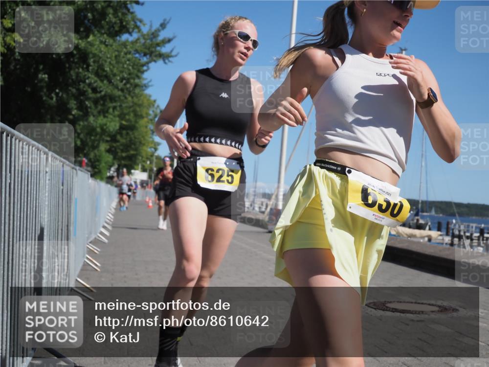 17.08.2025 - KN Förde Triathlon 2025 KatJ http://msf.ph/oto/8610642 17.08.2025 12:06:39 Laufen 356, 358, 625, 630 meine-sportfotos.de