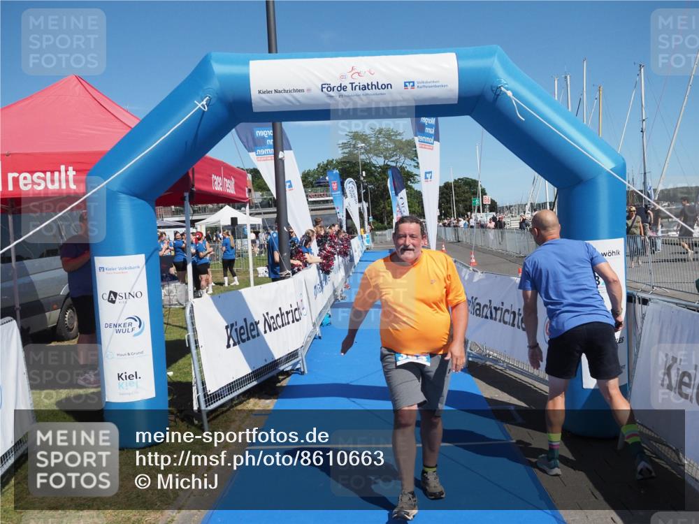 17.08.2025 - KN Förde Triathlon 2025 MichiJ http://msf.ph/oto/8610663 17.08.2025 12:58:25 Laufen 363 meine-sportfotos.de