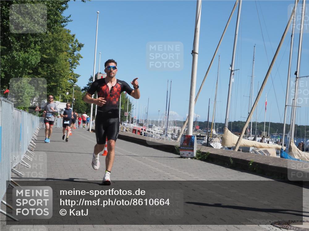 17.08.2025 - KN Förde Triathlon 2025 KatJ http://msf.ph/oto/8610664 17.08.2025 12:06:42 Laufen 353, 358, 371 meine-sportfotos.de
