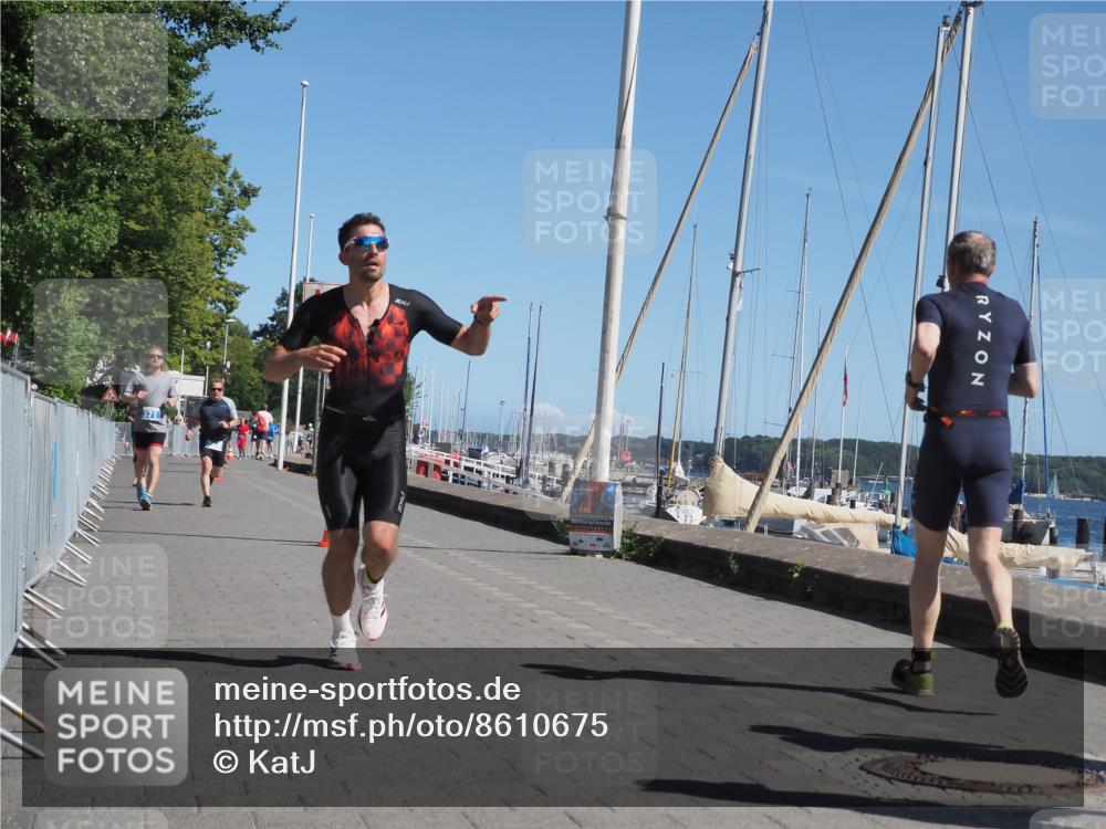 17.08.2025 - KN Förde Triathlon 2025 KatJ http://msf.ph/oto/8610675 17.08.2025 12:06:42 Laufen 353, 358, 371 meine-sportfotos.de