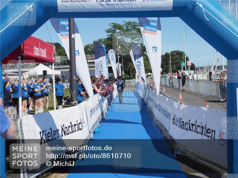 17.08.2025 - KN Förde Triathlon 2025 MichiJ http://msf.ph/oto/8610710 17.08.2025 13:05:05 Laufen  meine-sportfotos.de