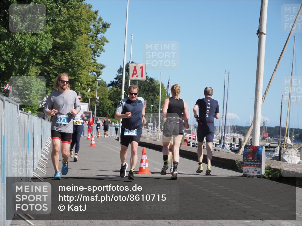17.08.2025 - KN Förde Triathlon 2025 KatJ http://msf.ph/oto/8610715 17.08.2025 12:06:46 Laufen 353, 358, 371, 610 meine-sportfotos.de