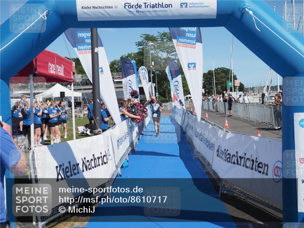 17.08.2025 - KN Förde Triathlon 2025 MichiJ http://msf.ph/oto/8610717 17.08.2025 13:05:06 Laufen  meine-sportfotos.de