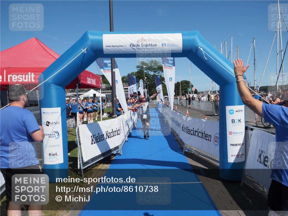 17.08.2025 - KN Förde Triathlon 2025 MichiJ http://msf.ph/oto/8610738 17.08.2025 13:05:11 Laufen 367 meine-sportfotos.de