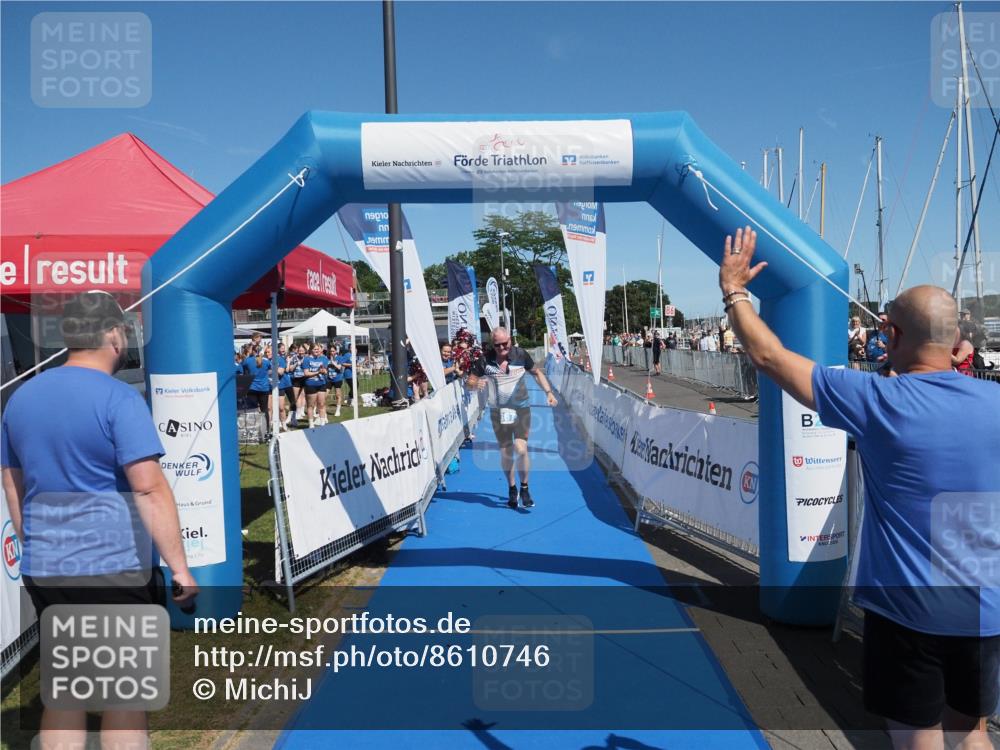 17.08.2025 - KN Förde Triathlon 2025 MichiJ http://msf.ph/oto/8610746 17.08.2025 13:05:12 Laufen 367 meine-sportfotos.de