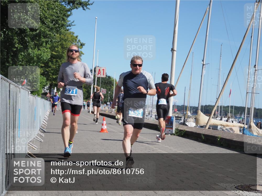 17.08.2025 - KN Förde Triathlon 2025 KatJ http://msf.ph/oto/8610756 17.08.2025 12:06:49 Laufen 353, 371, 610 meine-sportfotos.de
