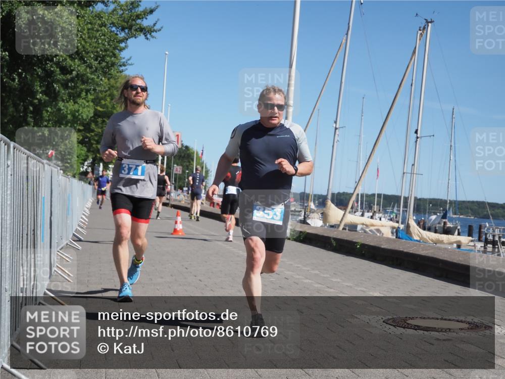 17.08.2025 - KN Förde Triathlon 2025 KatJ http://msf.ph/oto/8610769 17.08.2025 12:06:50 Laufen 353, 371, 610 meine-sportfotos.de