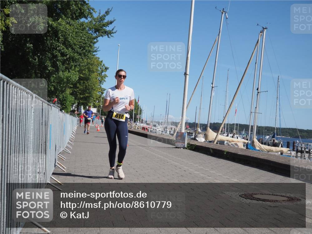 17.08.2025 - KN Förde Triathlon 2025 KatJ http://msf.ph/oto/8610779 17.08.2025 12:06:53 Laufen 353, 371, 603, 610 meine-sportfotos.de