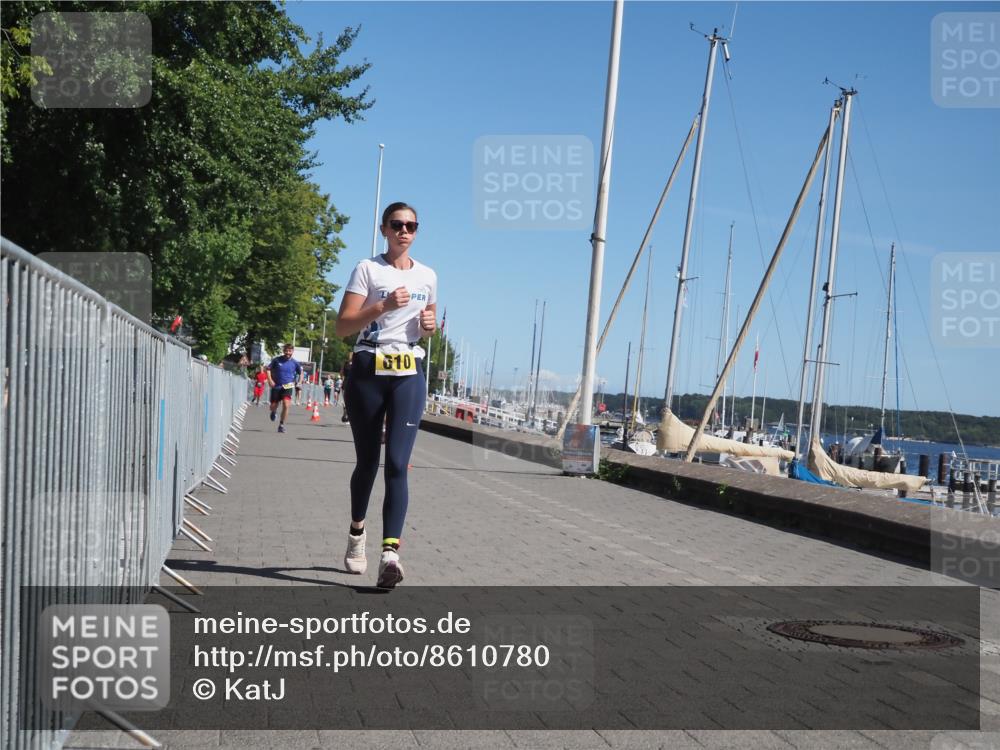 17.08.2025 - KN Förde Triathlon 2025 KatJ http://msf.ph/oto/8610780 17.08.2025 12:06:53 Laufen 353, 371, 603, 610 meine-sportfotos.de