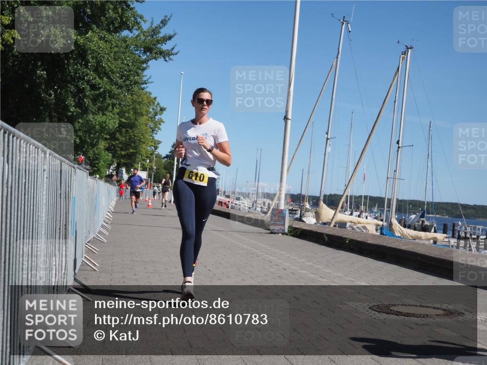 17.08.2025 - KN Förde Triathlon 2025 KatJ http://msf.ph/oto/8610783 17.08.2025 12:06:53 Laufen 353, 371, 603, 610 meine-sportfotos.de