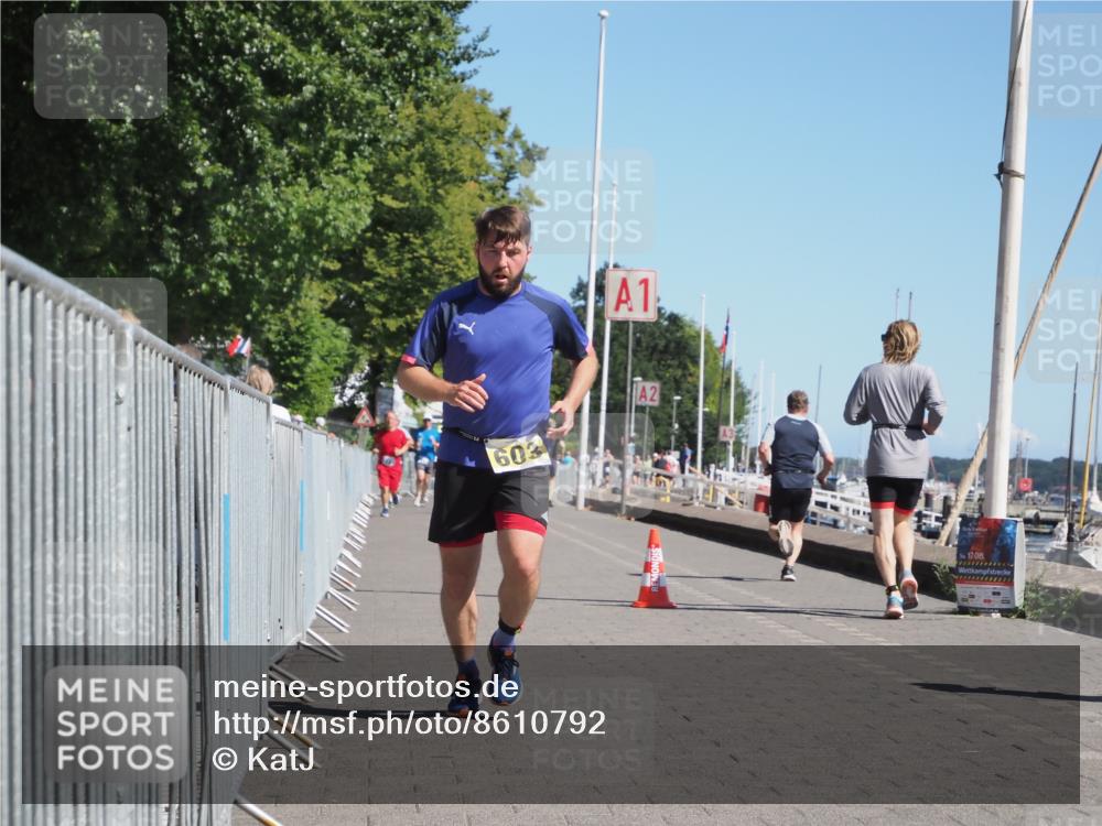 17.08.2025 - KN Förde Triathlon 2025 KatJ http://msf.ph/oto/8610792 17.08.2025 12:07:00 Laufen 603 meine-sportfotos.de