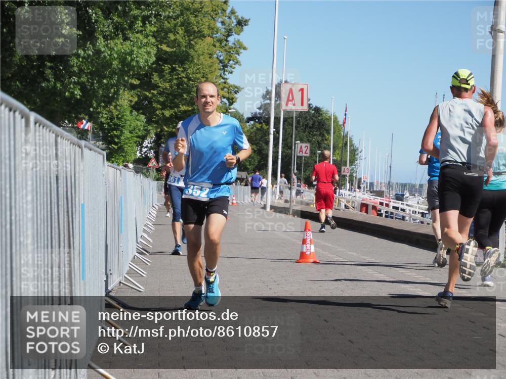 17.08.2025 - KN Förde Triathlon 2025 KatJ http://msf.ph/oto/8610857 17.08.2025 12:07:29 Laufen 352, 361 meine-sportfotos.de