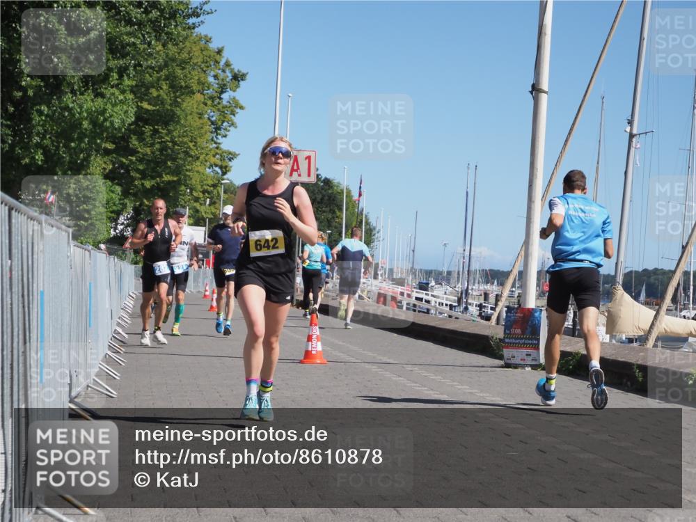 17.08.2025 - KN Förde Triathlon 2025 KatJ http://msf.ph/oto/8610878 17.08.2025 12:07:37 Laufen 282, 321, 361, 605, 642 meine-sportfotos.de