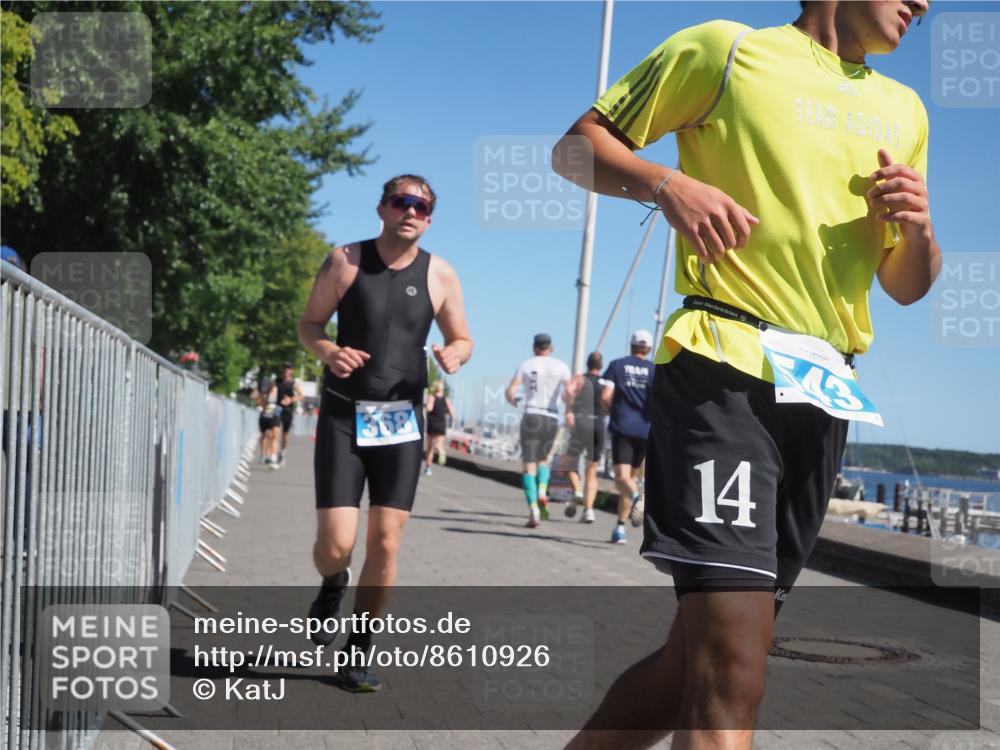 17.08.2025 - KN Förde Triathlon 2025 KatJ http://msf.ph/oto/8610926 17.08.2025 12:07:49 Laufen 279, 368, 385 meine-sportfotos.de