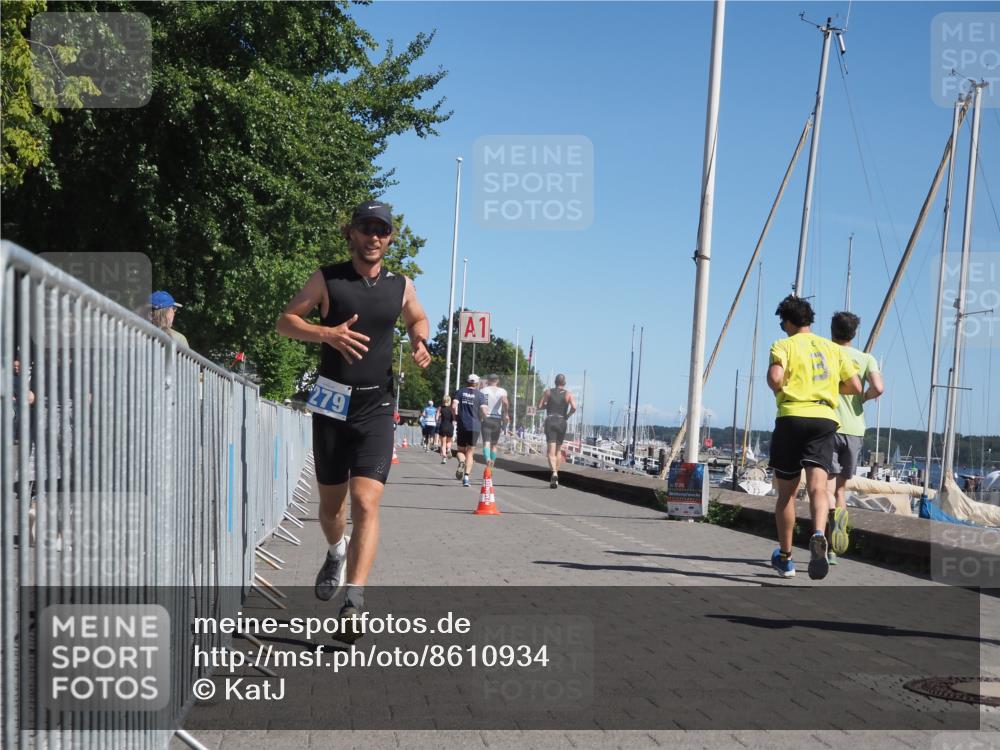 17.08.2025 - KN Förde Triathlon 2025 KatJ http://msf.ph/oto/8610934 17.08.2025 12:07:55 Laufen 279, 619 meine-sportfotos.de