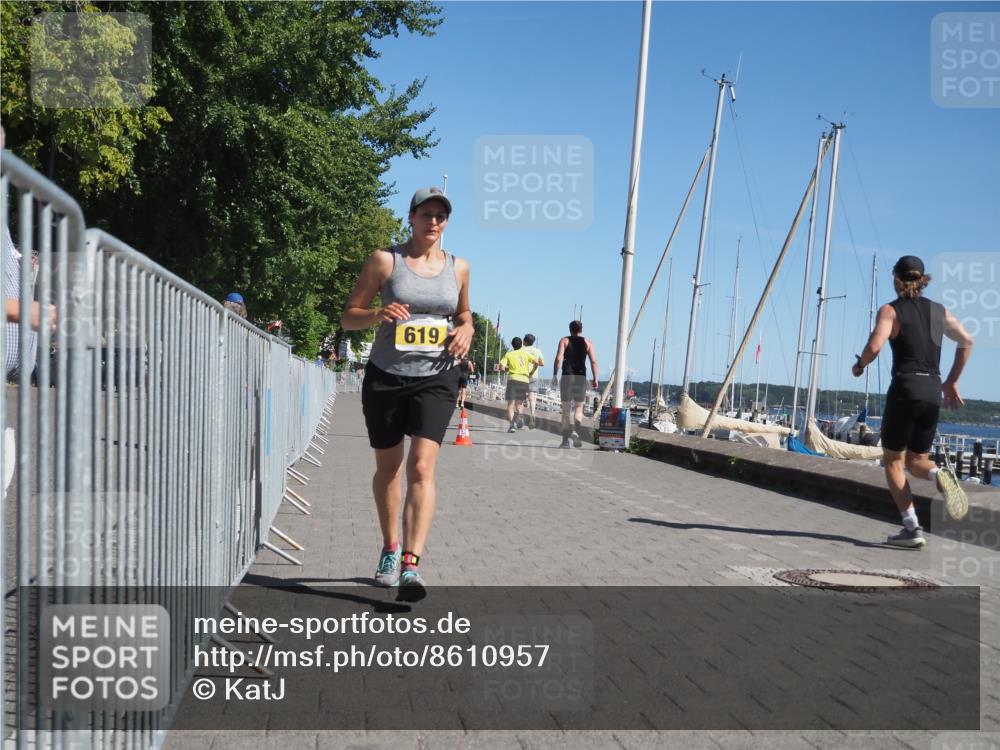17.08.2025 - KN Förde Triathlon 2025 KatJ http://msf.ph/oto/8610957 17.08.2025 12:08:00 Laufen 619 meine-sportfotos.de