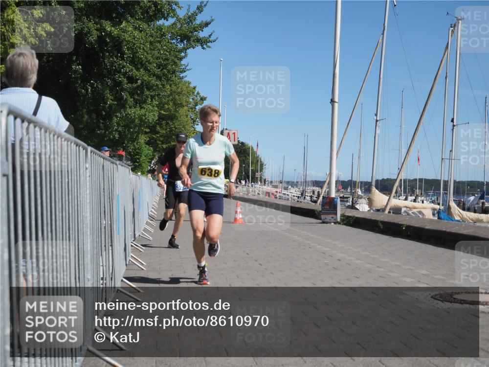 17.08.2025 - KN Förde Triathlon 2025 KatJ http://msf.ph/oto/8610970 17.08.2025 12:08:25 Laufen 354, 355, 621, 638 meine-sportfotos.de