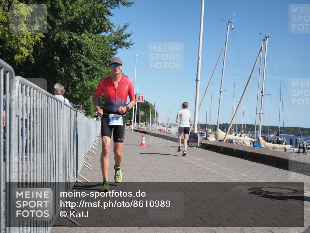 17.08.2025 - KN Förde Triathlon 2025 KatJ http://msf.ph/oto/8610989 17.08.2025 12:08:32 Laufen 355, 621 meine-sportfotos.de