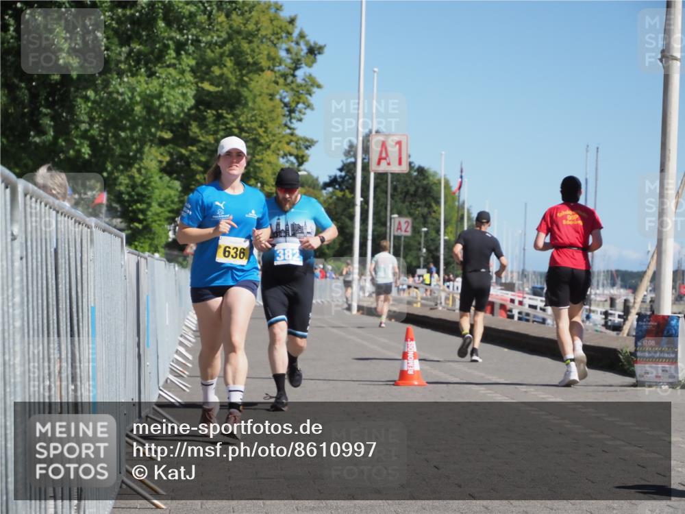17.08.2025 - KN Förde Triathlon 2025 KatJ http://msf.ph/oto/8610997 17.08.2025 12:08:39 Laufen 382, 636 meine-sportfotos.de