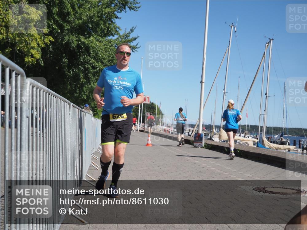 17.08.2025 - KN Förde Triathlon 2025 KatJ http://msf.ph/oto/8611030 17.08.2025 12:08:51 Laufen 316, 324, 626 meine-sportfotos.de