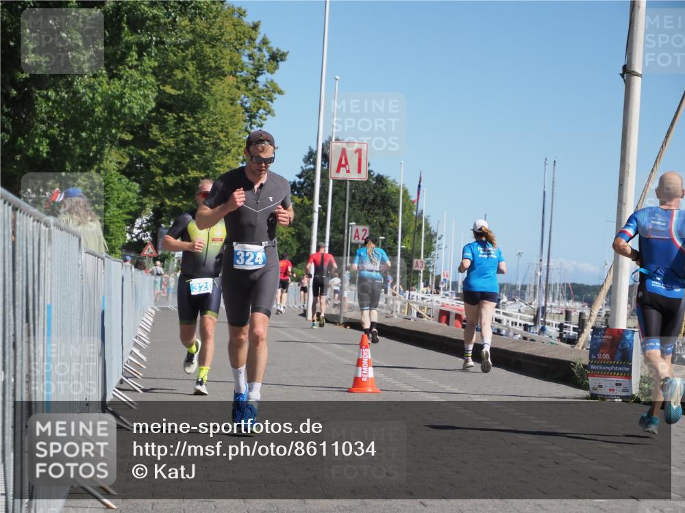 17.08.2025 - KN Förde Triathlon 2025 KatJ http://msf.ph/oto/8611034 17.08.2025 12:08:56 Laufen 320, 324 meine-sportfotos.de